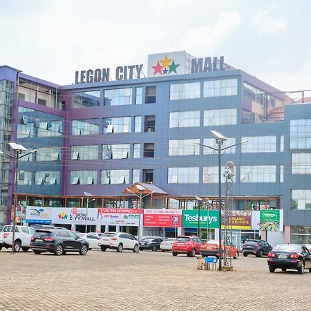Legon City Mall Short Stay Apartments For Business And Vacation - East Legon أكرا المظهر الخارجي الصورة