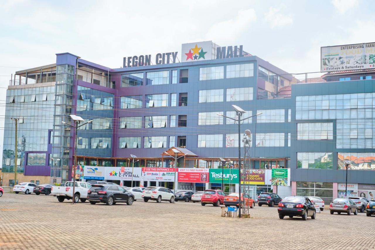 Legon City Mall Short Stay Apartments For Business And Vacation - East Legon أكرا المظهر الخارجي الصورة