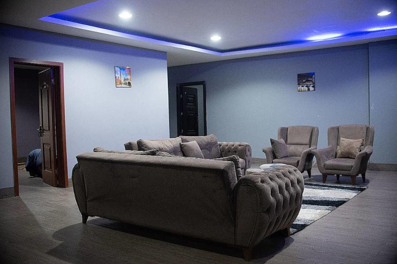 Legon City Mall Short Stay Apartments For Business And Vacation - East Legon أكرا المظهر الخارجي الصورة