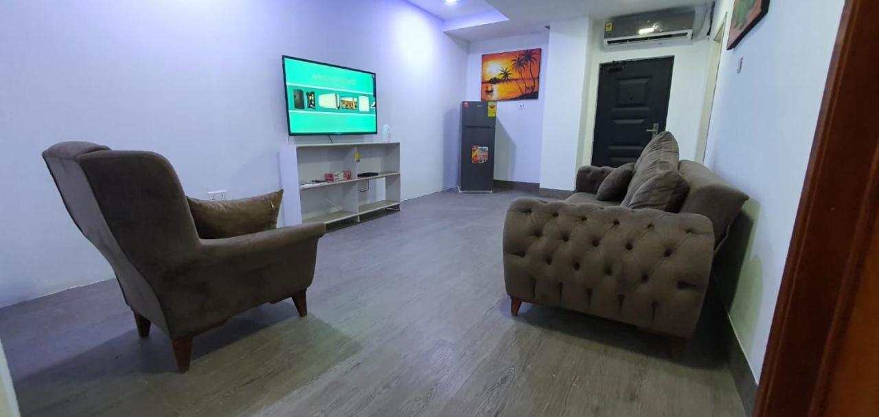 Legon City Mall Short Stay Apartments For Business And Vacation - East Legon أكرا المظهر الخارجي الصورة