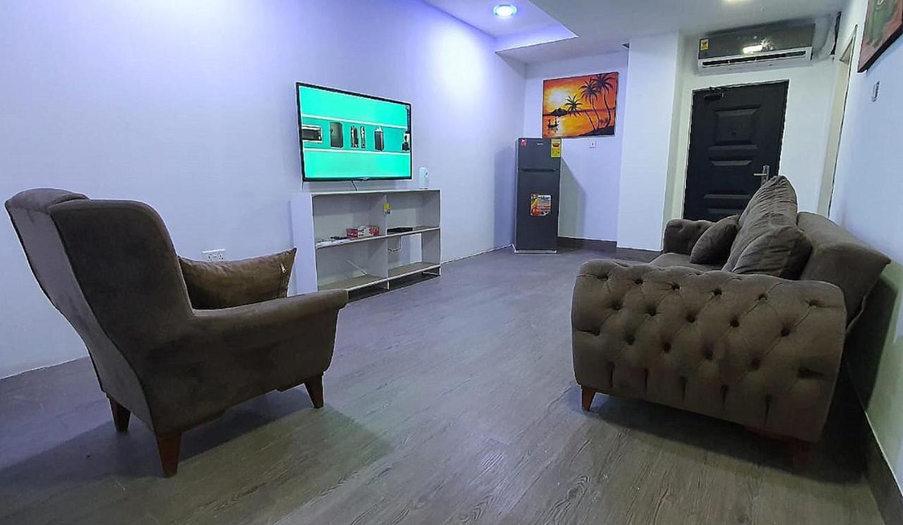 Legon City Mall Short Stay Apartments For Business And Vacation - East Legon أكرا المظهر الخارجي الصورة