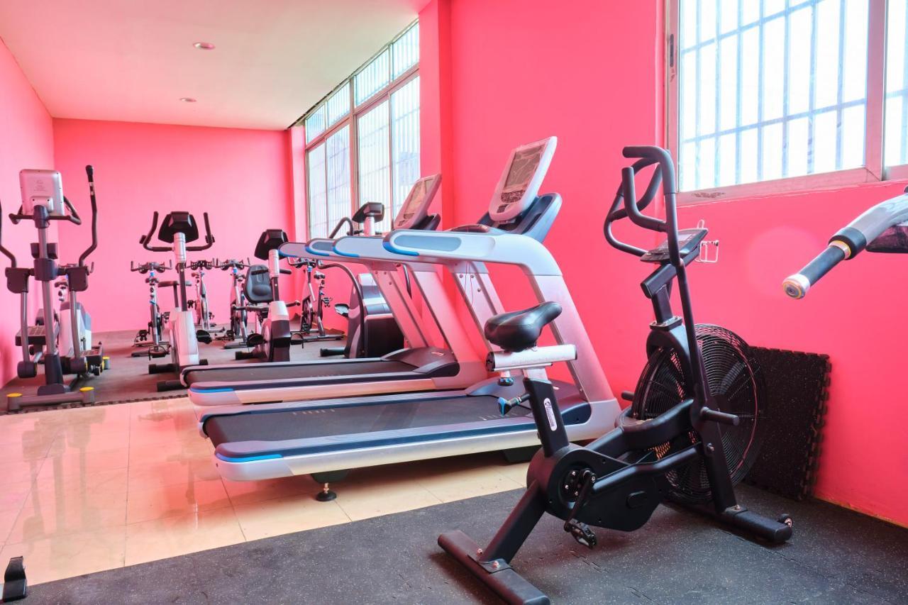 Legon City Mall Short Stay Apartments For Business And Vacation - East Legon أكرا المظهر الخارجي الصورة