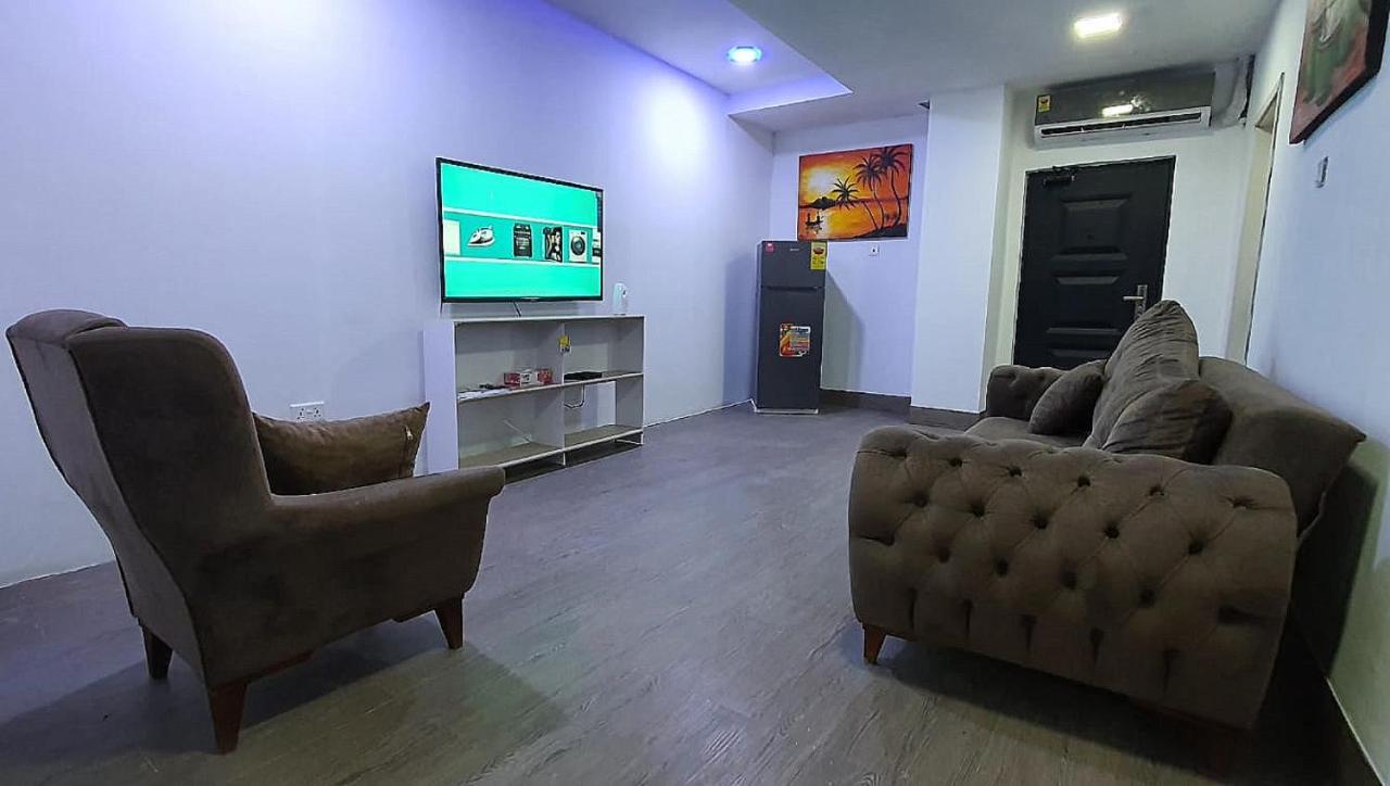Legon City Mall Short Stay Apartments For Business And Vacation - East Legon أكرا المظهر الخارجي الصورة